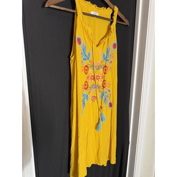CC Chic Connection Shift Dress Tassel Tie Embroidery Yellow Women's M Boho - Picture 5 of 8